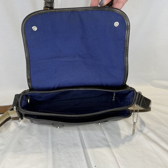 Vintage Coach Leather Field Bag, 9609, Blue Interior, Crossbody Strap, EUC - Picture 10 of 15